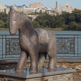 Конь (парк Щербакова)